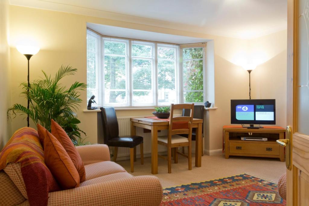 Poplar House Serviced Apartments York Exterior photo